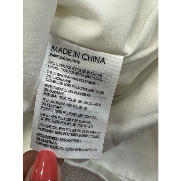 NWOT! SOLD OUT Club Monaco Long Sleeve Belted Pocket Mini Dress, White/Cream, 8 - Picture 6 of 9